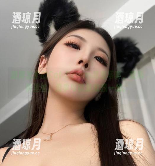 新鲜出炉的Cat Demon喵崽写真，就叫裤里丝，没事可以默默想一想。